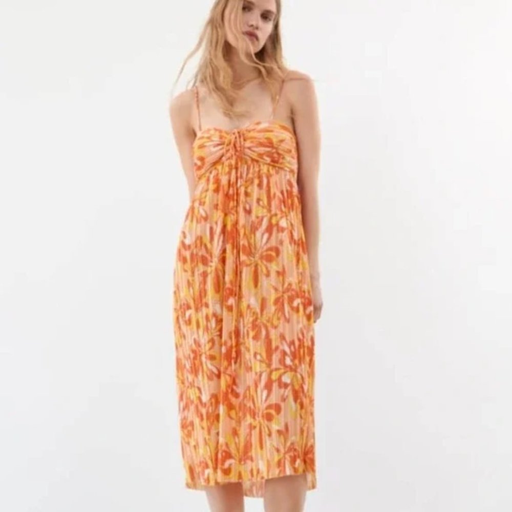 Zara Floral Pleated Groovy Patterned Tropical Vacation Midi Dress - Picture 3 of 6